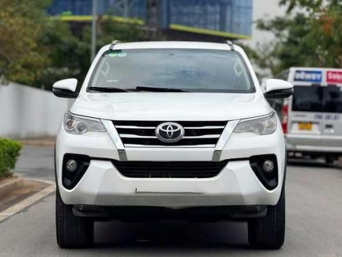 Toyota Fortuner 2.4G MT 4x2 – 2020