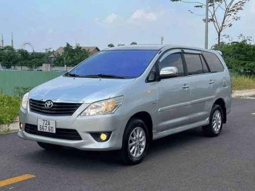 Bán xe INNOVA đời 2013 SỐ SÀN 2.0  