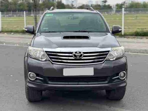Fortuner máy dầu số sàn 2016