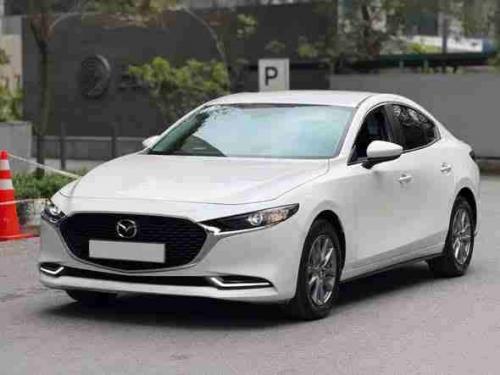 Mazda 3 Luxury 2023 Siêu phẩm sang trọng, tiết kiệm