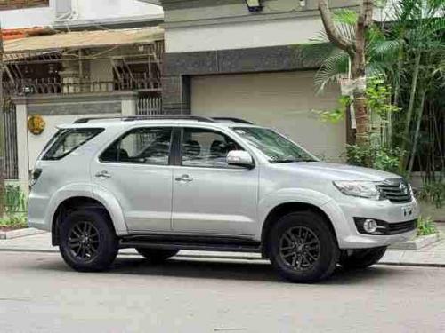 Toyota Fotuner 2.7V 4X4 Sản Xuất 2016