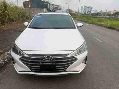 Hyundai Elantra 1.6AT sx 2020 