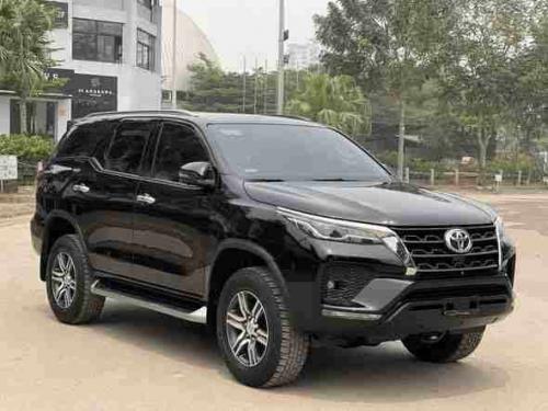 Fortuner máy dầu 4x2 sản xuất 2022