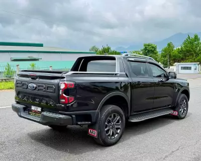 Cho thuê xe Ford Ranger Wildtrack 2023 tại Bảo Lộc