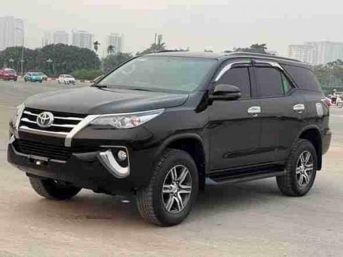 Bán xe Fortuner máy dầu 4x2 sản xuất 2019