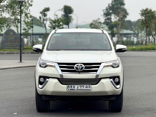 Toyota Fortuner 2.7V 4x4 AT  2017 ( 2 Cầu)