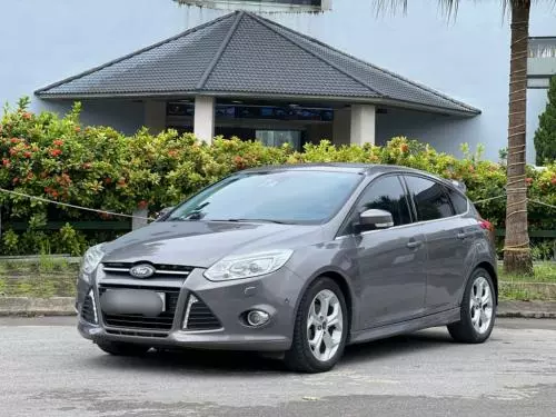 Bán Xe Ford Focus 2015 
