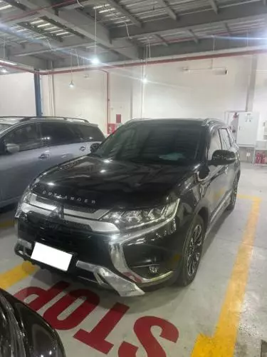 Bán Xe Mitsubishi Oulander 2021