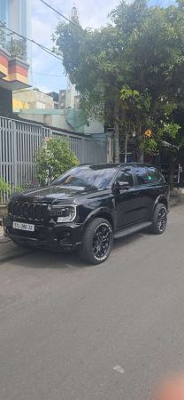 CHO THUÊ XE FORD EVEREST tại HCM
