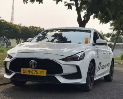 Cho thuê xe MG5 theo tháng tại HCM
