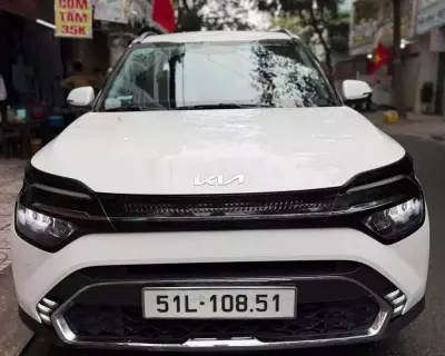 Cho thuê xe Kia Carens tại HCM