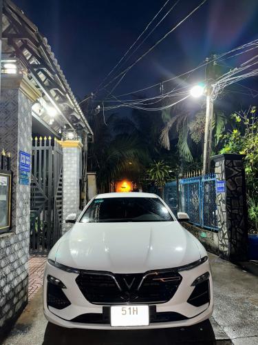 Chính chủ bán xe Vin lux a 2.0 bản plus 2020