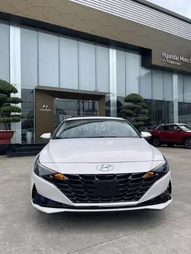 Bán xe Elantra ĐB giao ngay, ưu đãi lớn 52.000.000 đ  
