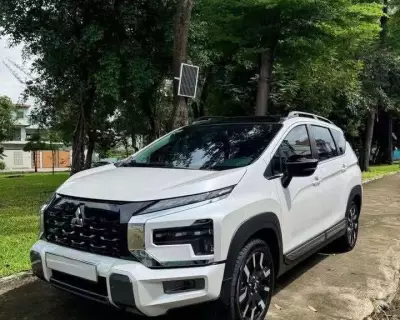 Cho thuê xe Xpander Cross 2024 tại HCM