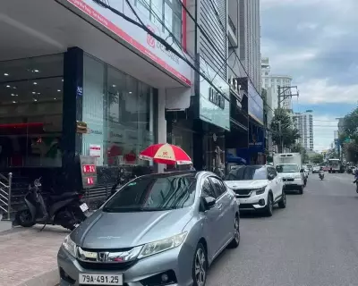 Cho thuê xe Honda City tại Nha Trang