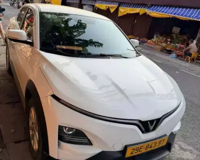 Cho thuê xe VinFast VF6 tại HN