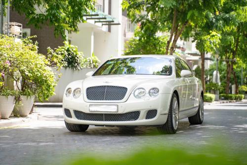 Bentley Continental Flying Spur Speed, đời 2007, màu Trắng, nhập khẩu Anh
