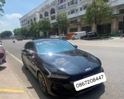 Cho thuê xe Kia K5 tại HCM