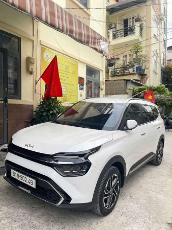 Cho thuê xe KIA CARENS LUXURY tại HCM
