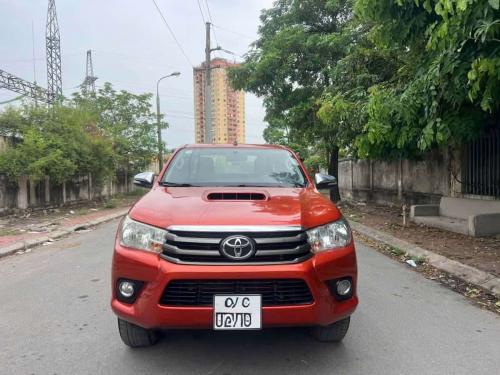 Bán xe Toyota Hilux 2015