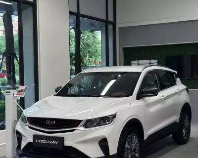 Cho thuê xe Geely cooray bản Pre 2025 tại Hà Nội