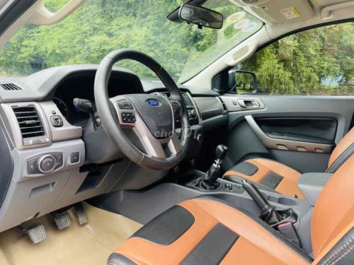 Bán xe Ford RANGER XLT 1/2016 Số sàn bản full 2 cầu_1 chủ