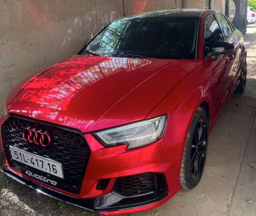 Audi A3 đăng kí 2015 màu đen wrap đỏ