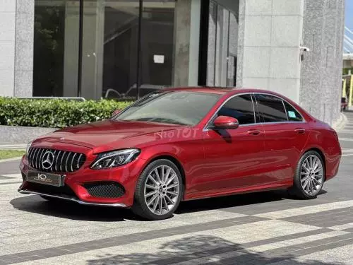 Bán xe Mercedes C300 AMG - 2018 Màu Đỏ Siu Đẹp Giá Tốt