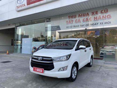 Bán xe Toyota Innova 2017 số sàn xe hãng trả trước 250 tr