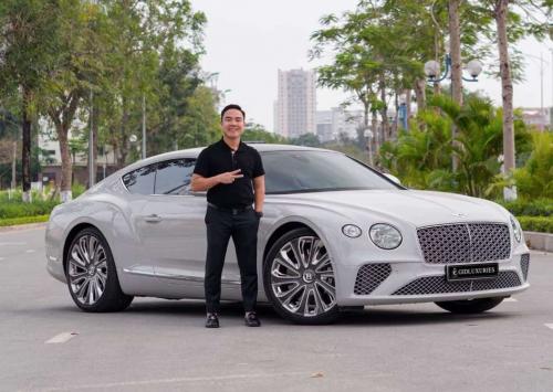 Bentley Continental GT 4.0 Mulliner Model 2023 