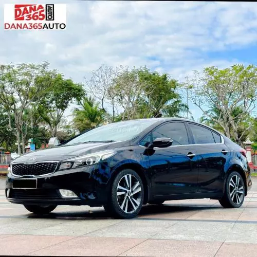 Bán xe Kia Cerato 1.6AT 2018 - Rẻ như xe hạng A