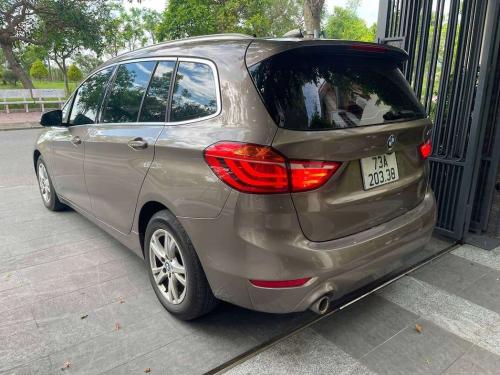 Bmw 218i Đăng kí 2021 bản 7 chỗ đi gia đình quá tuyệt vời