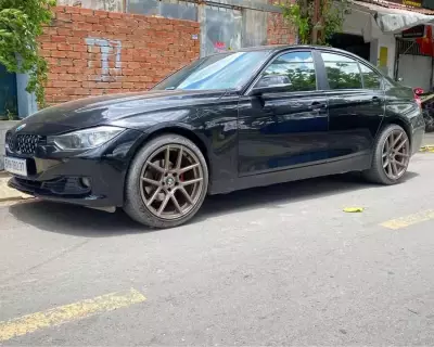 BMW 320i Model 2014