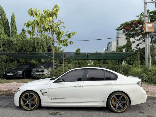 BMW 320i Sản xuất 2013 UP Full đồ chơi