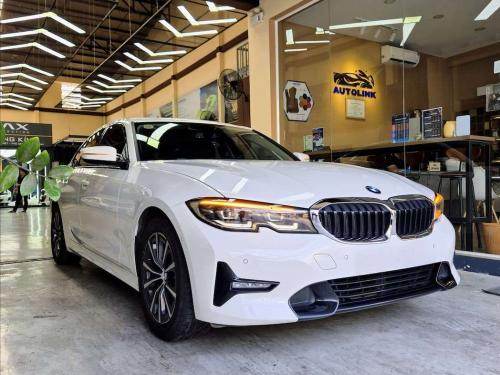 BMW 330i Model 2020