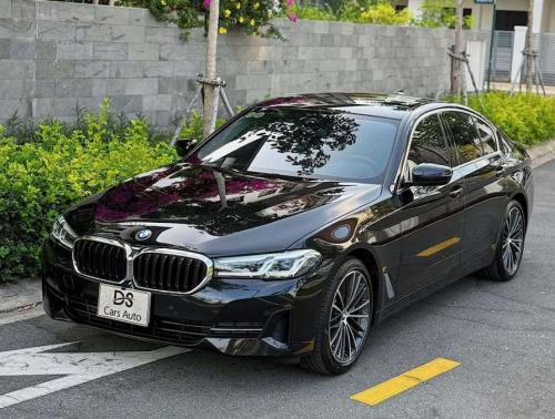 BMW 520 Luxury 2022 Đen Đen 