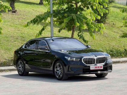 BMW 520i Premium 2025 Đen/nâu 1 chủ sơn zin cả xe