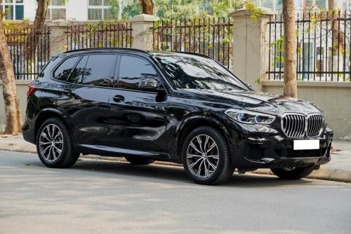 Bán BMW X5 xDrive40i M Sport sản xuất 2022 xe đi bộ 13000km