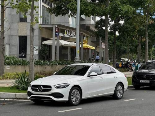 C200 Ad sx2025 đi 300km  