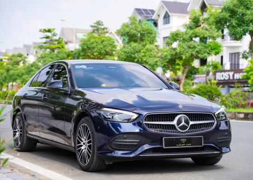 C200 Avantgarde sx2021 màu xanh Cavanside cực lạ  Màu xanh/Nội thất nâu Odo: 2v6 kilomet