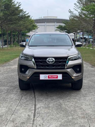 Chính chủ bán xe Toyota Fortuner 2.4G số tự động