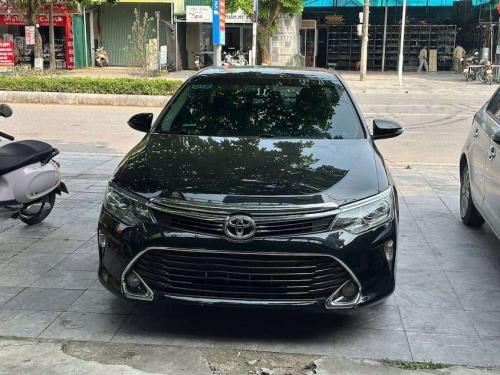 Camry 2.0E sx 2018 