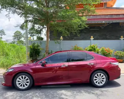 Camry 2.0G 2021 chính chủ Em