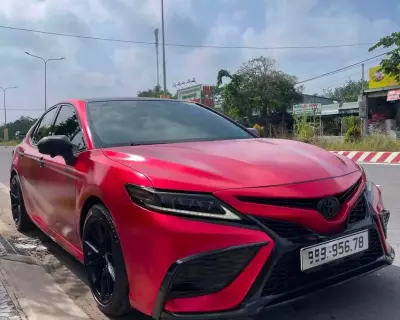 Camry 2.5Q 2020 bản full…lên đồ chơi xịn