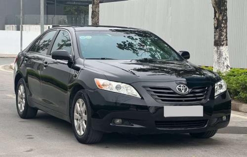 Camry LE . 2008