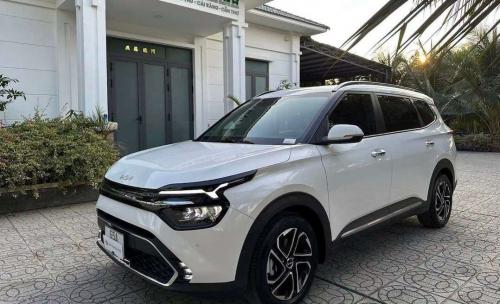 Carens Signature 1.4Turbo 2023 27k 