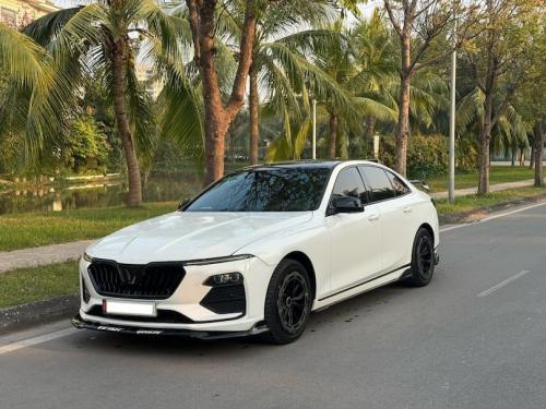 Vinfast lux a sx 2022 odo 4v4