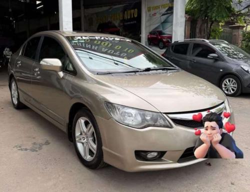 Civic 2010 bản 2.0 Số tự động