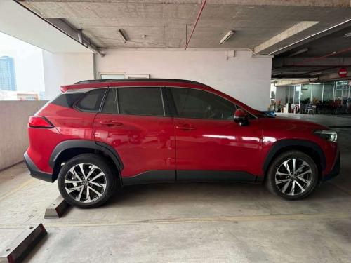 Corolla Cross 2023 lướt nhẹ 7.400km