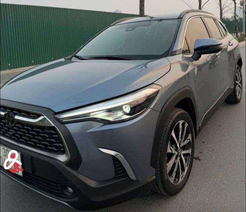 Bán Cross 1.8V đời 2021 . Chạy 3v9